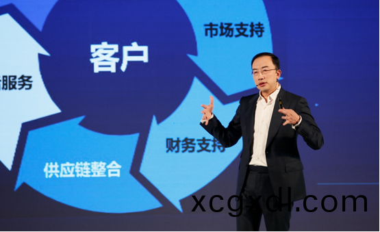 飛(fei)利(li)浦炤(zhao)明的“變(bian)”與“不(bu)變(bian)”